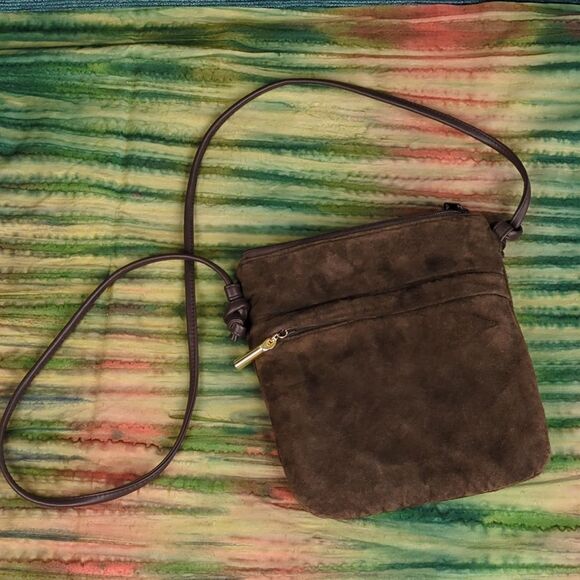 Bechamel Soft Suedecloth Crossbody Bag - Picture 3 of 9